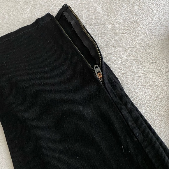 J Brand Jeans - Picture 2 of 8